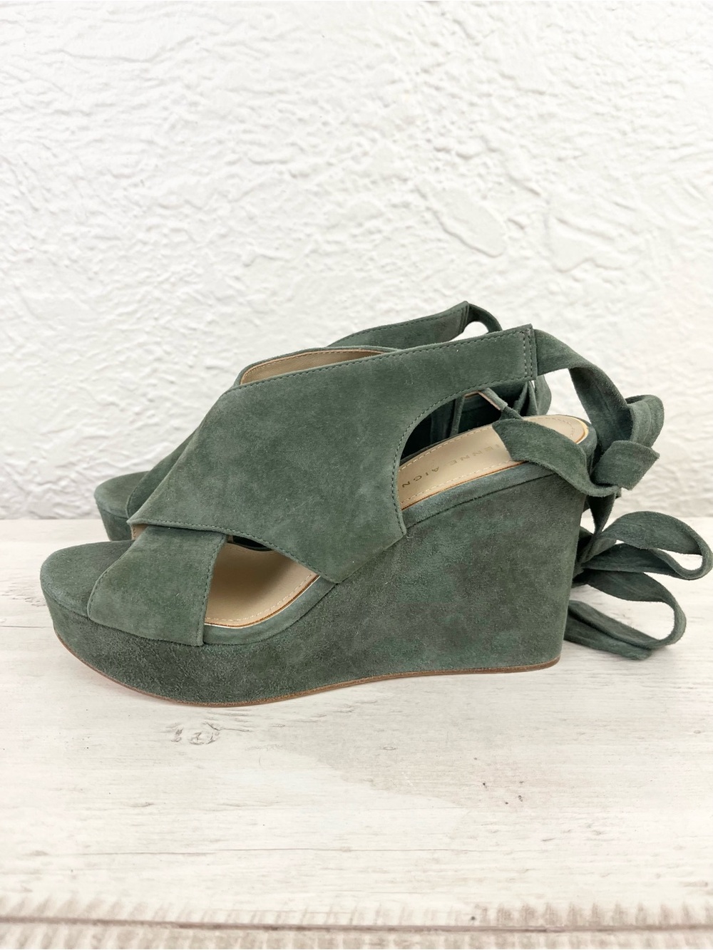 Etienne Aigner Wedge Heels Sandals Shoes Green Suede Tie Ankle 8.5 - Picture 2 of 15